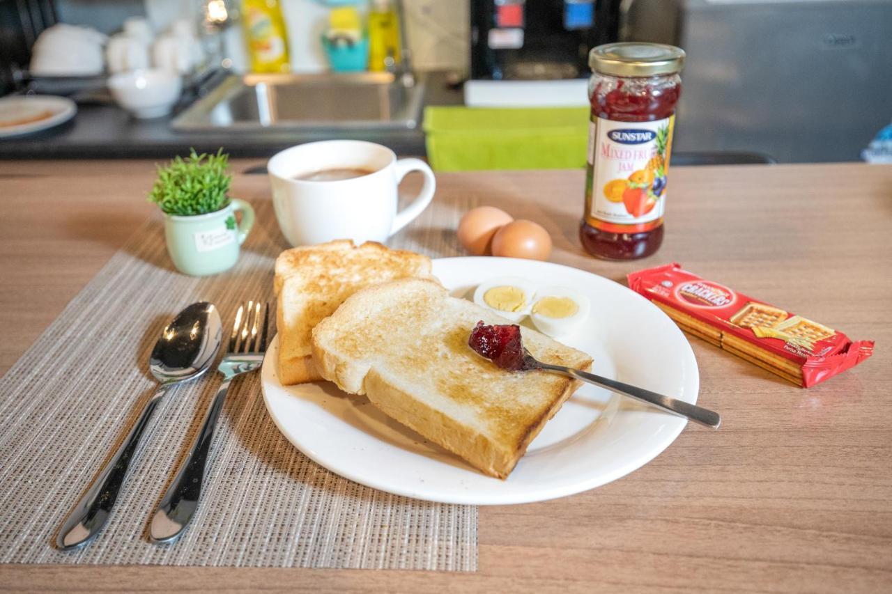 Vibrant Hostel Кота Кинабалу Екстериор снимка