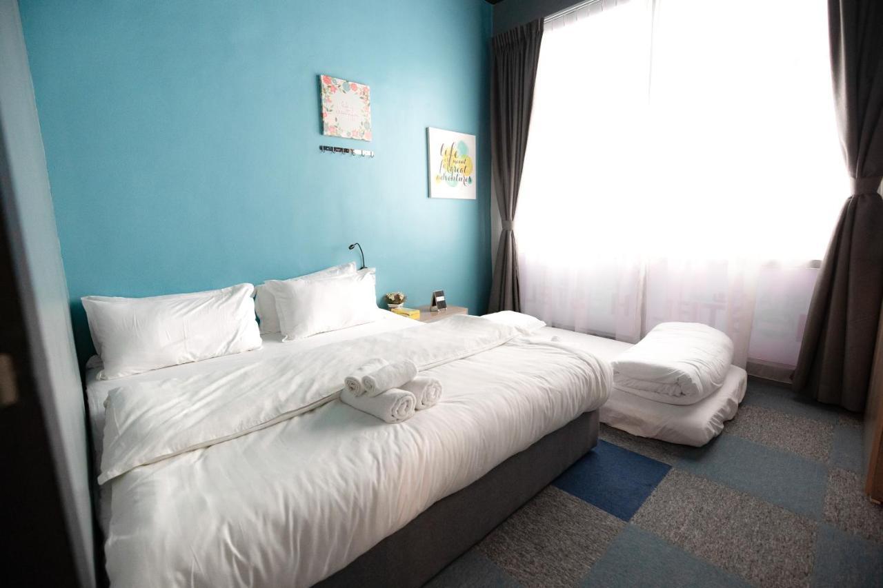 Vibrant Hostel Кота Кинабалу Екстериор снимка