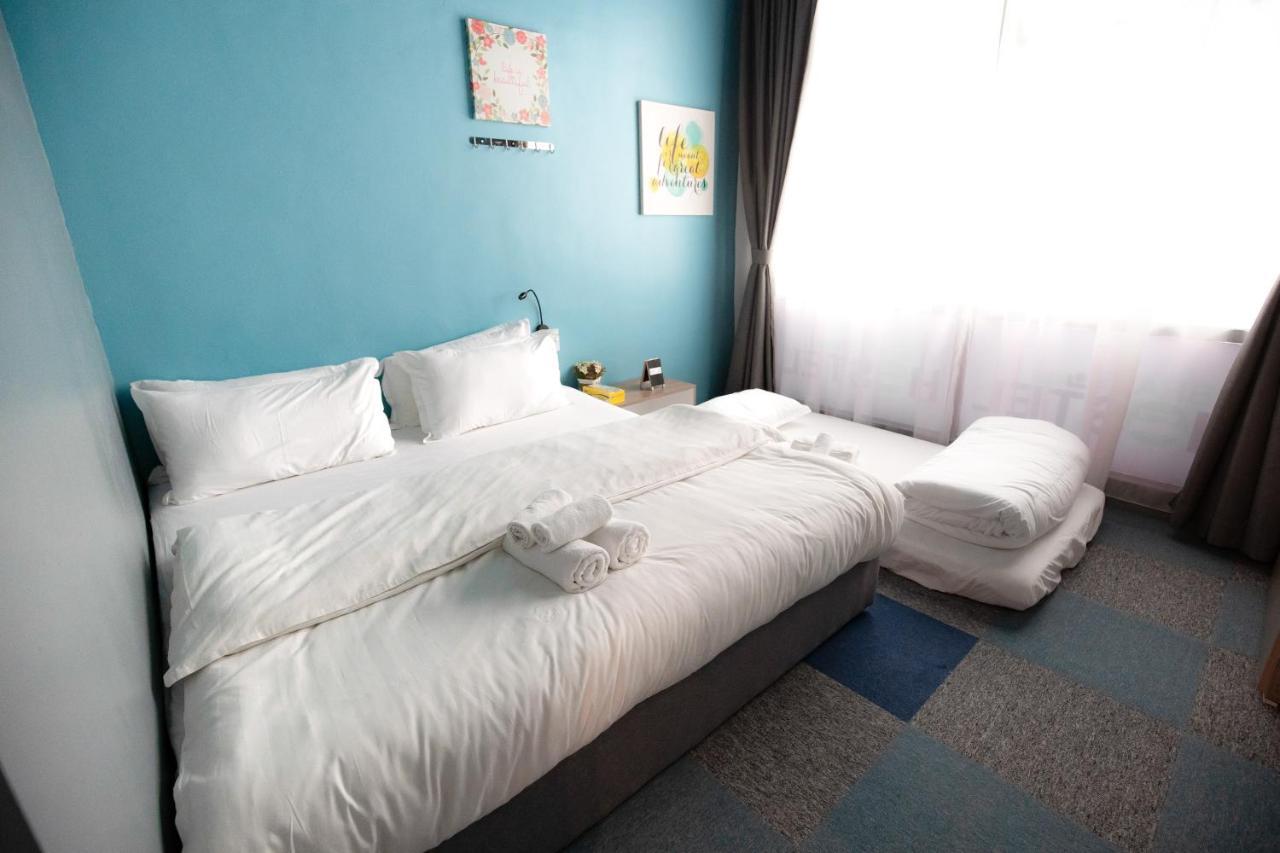 Vibrant Hostel Кота Кинабалу Екстериор снимка