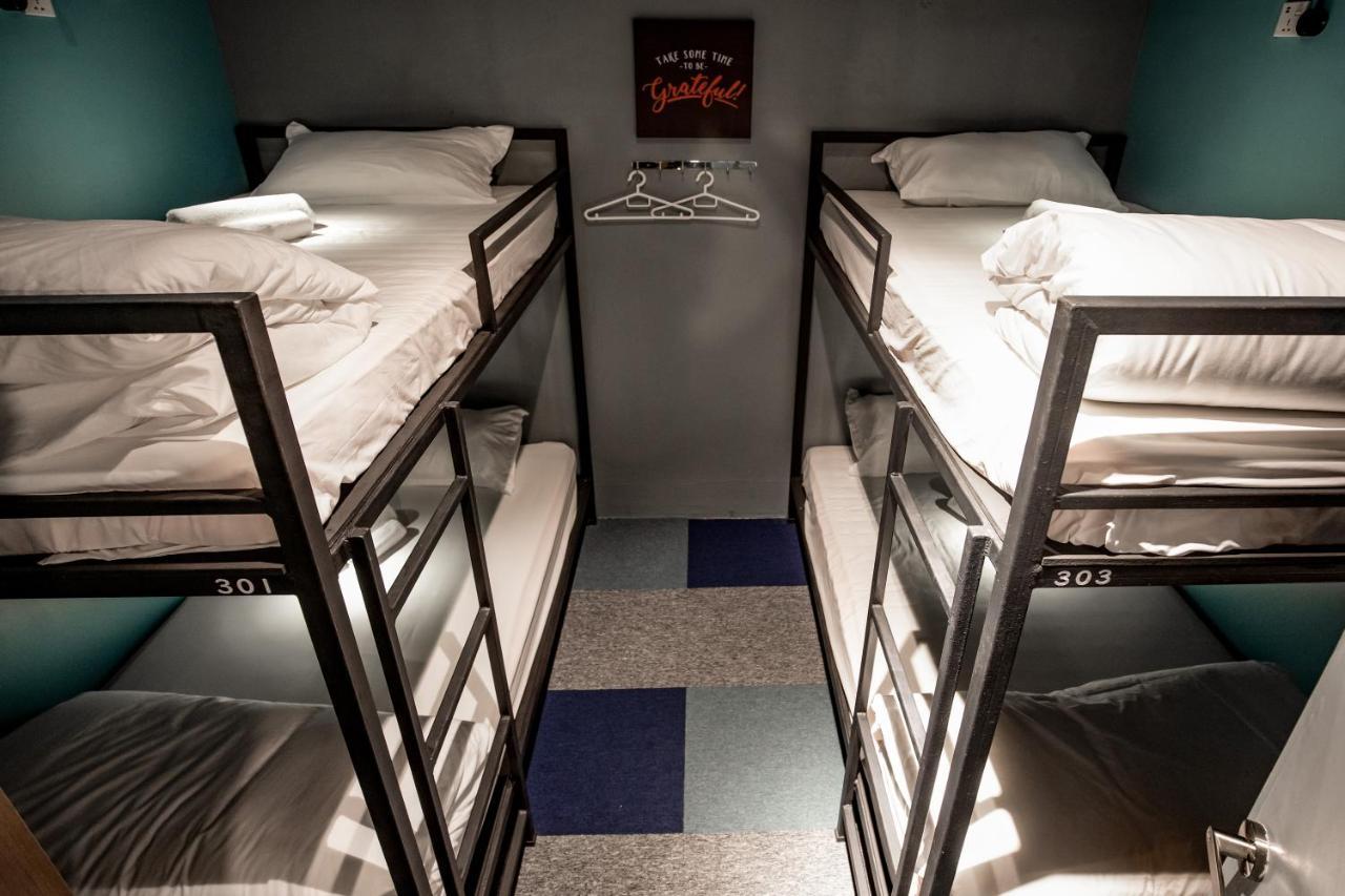 Vibrant Hostel Кота Кинабалу Екстериор снимка