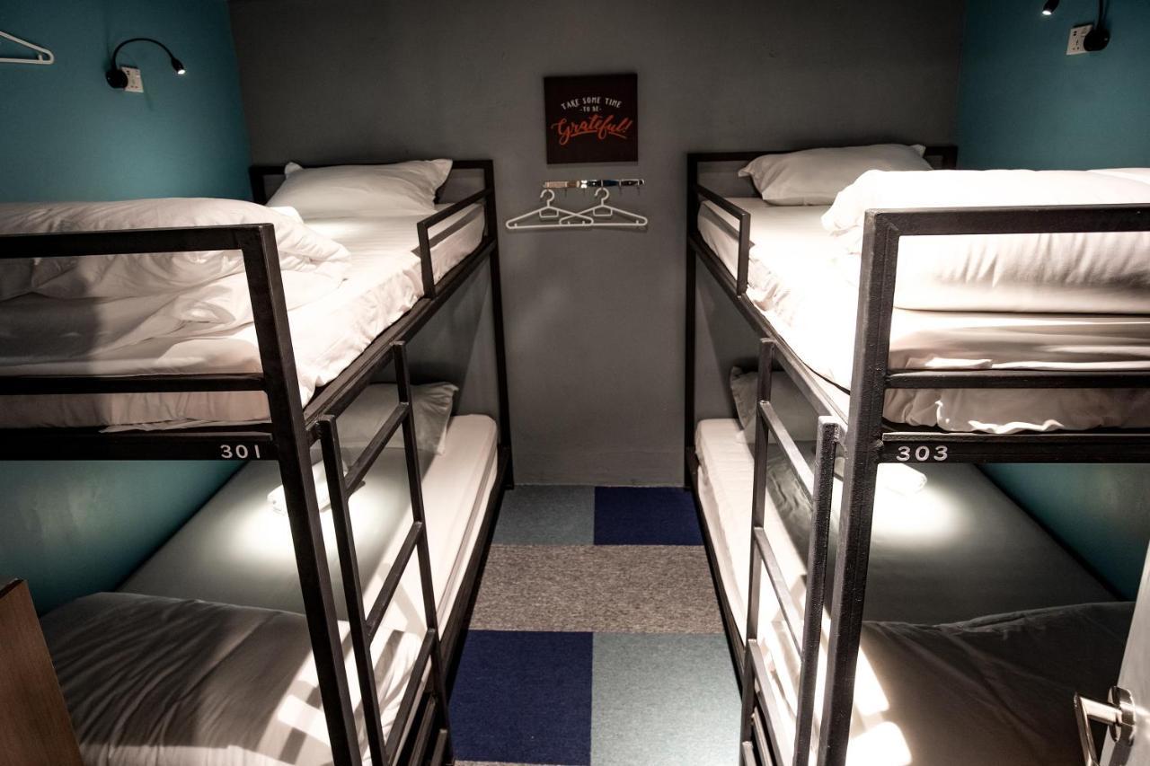 Vibrant Hostel Кота Кинабалу Екстериор снимка